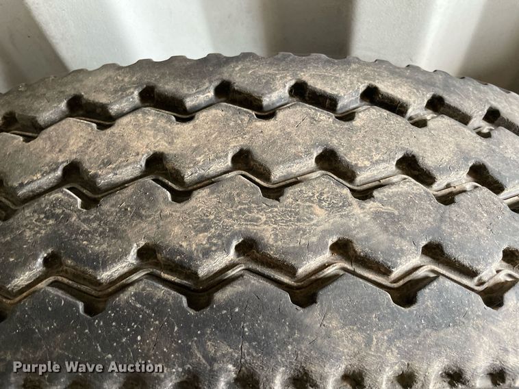 image for item LN9033 (10) tires