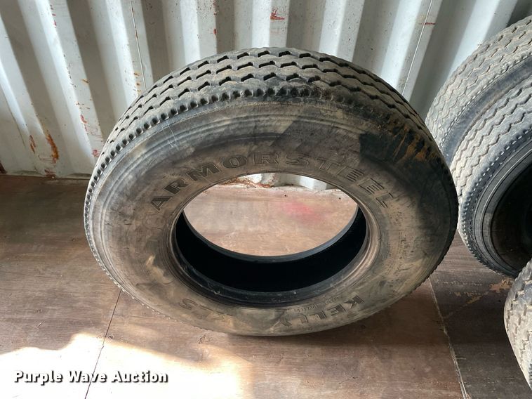 image for item LN9033 (10) tires