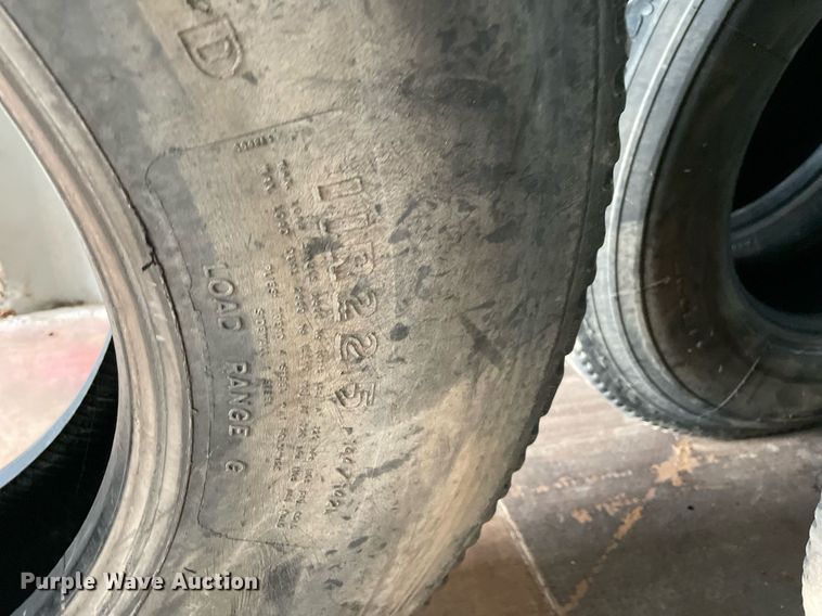 image for item LN9033 (10) tires