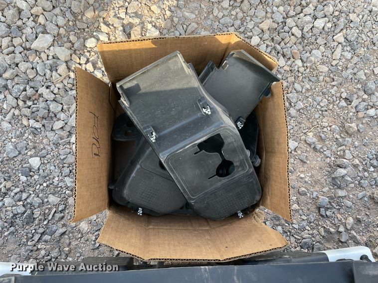 image for item LN9034 (2) 2023 Ford F250 front bumpers