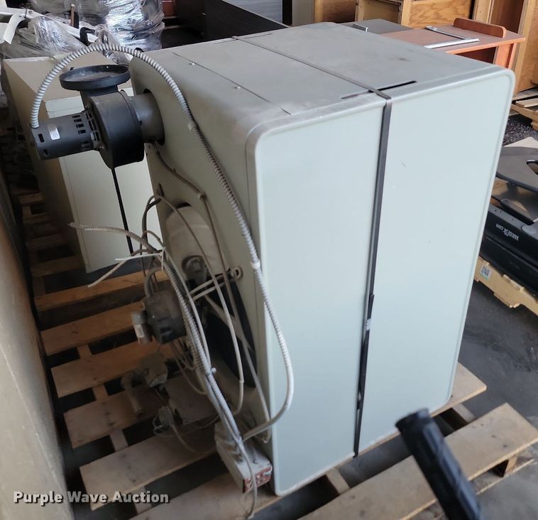 image for item LO9134 Modine PDP200AE0130  heater