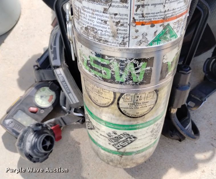 image for item LP9671 (17) SCBA tanks