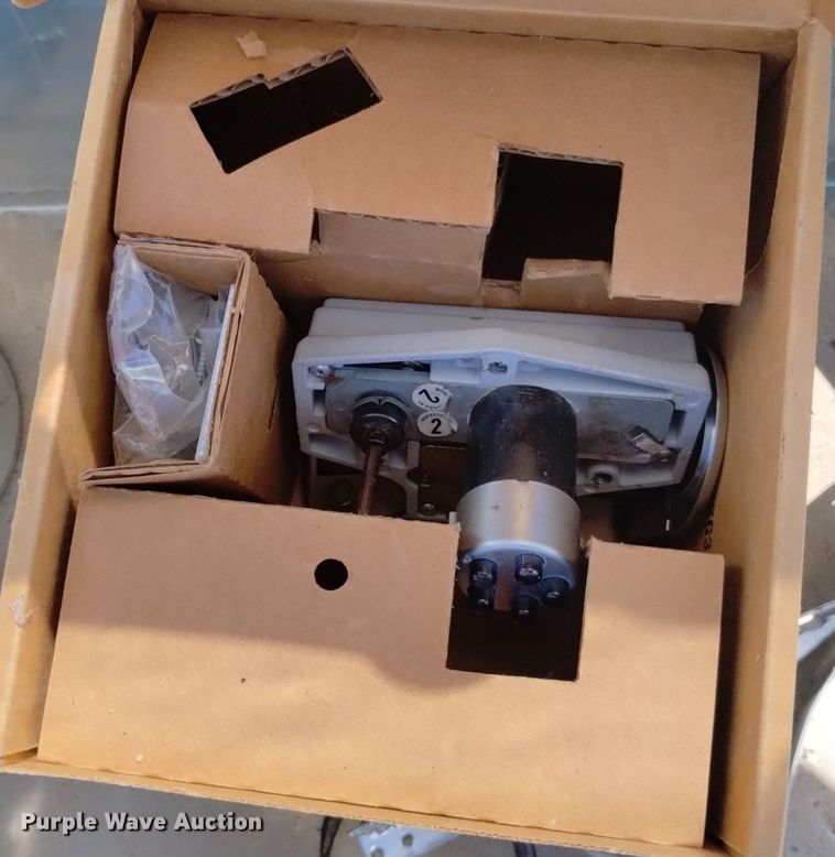 image for item LP9674 Tools