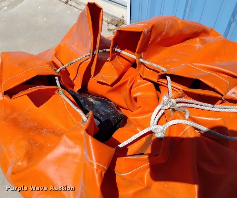 image for item LP9678 Fol-Da-Tank