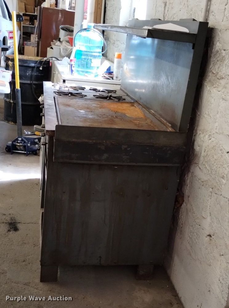 image for item LP9688 Vulcan  stove