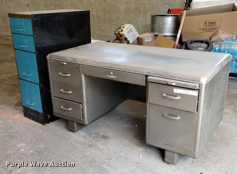 image for item LP9690 Furniture