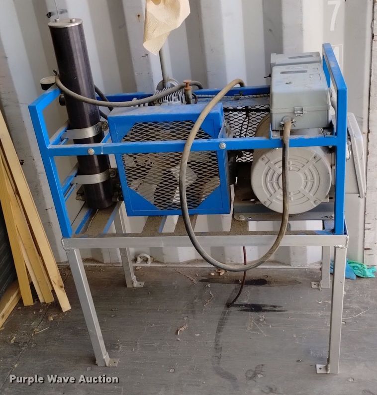 image for item LP9694 Furnas  SBCA filling pump