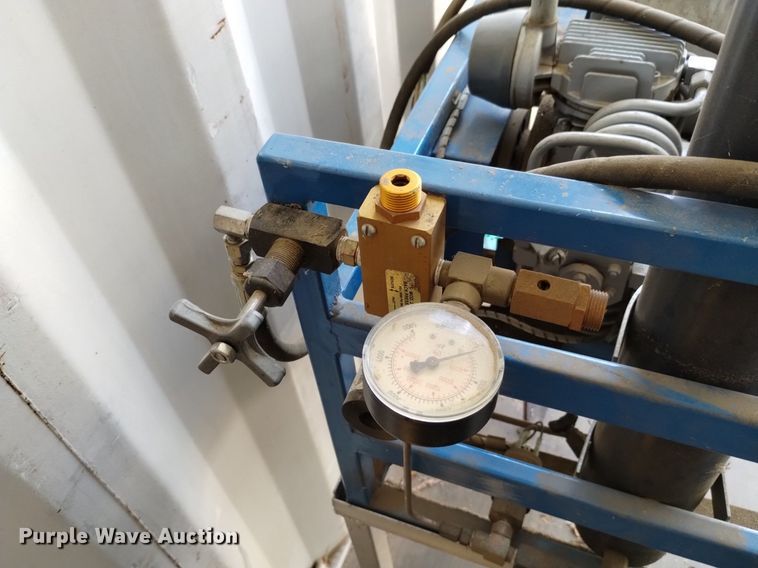 image for item LP9694 Furnas  SBCA filling pump