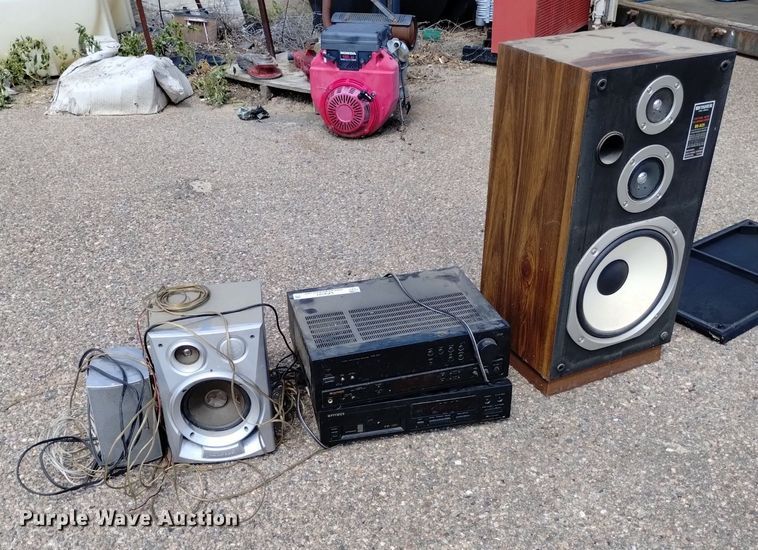 image for item LP9701 Audio equipment