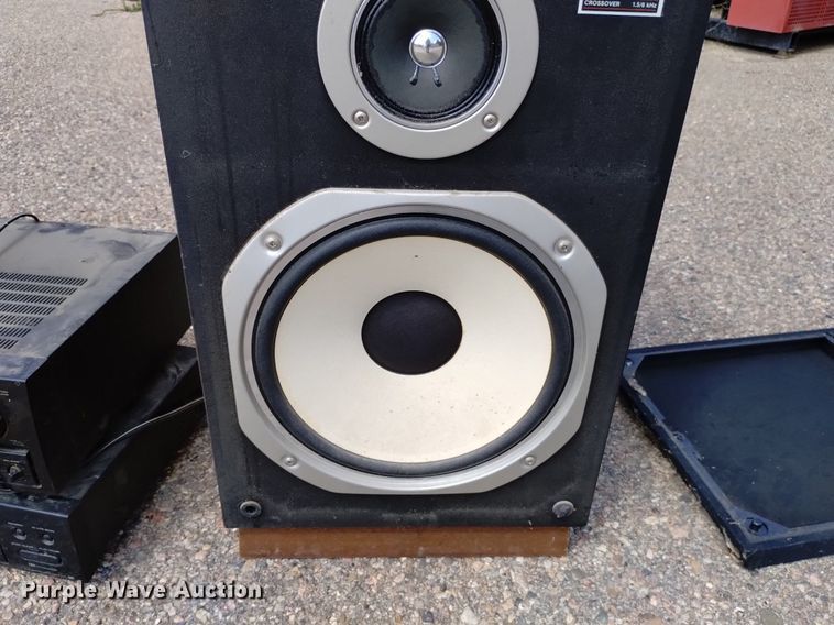 image for item LP9701 Audio equipment