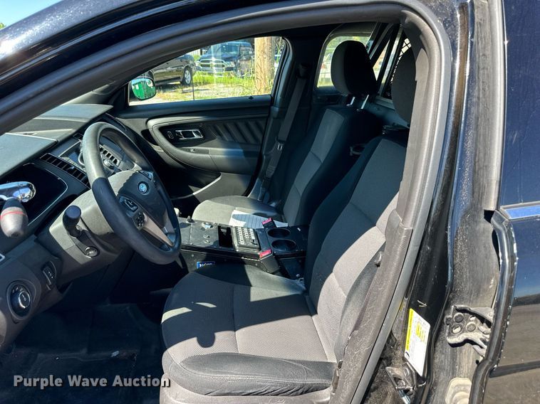 image for item LQ9005 2013 Ford Taurus Police Interceptor