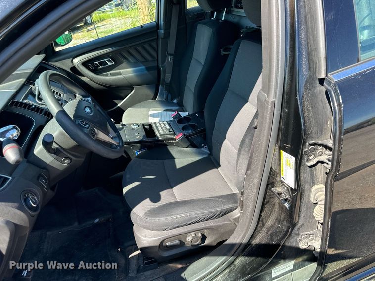 image for item LQ9005 2013 Ford Taurus Police Interceptor