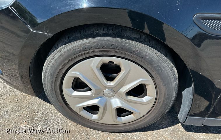 image for item LQ9005 2013 Ford Taurus Police Interceptor