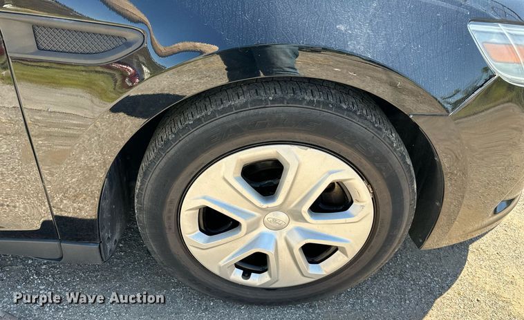 image for item LQ9005 2013 Ford Taurus Police Interceptor