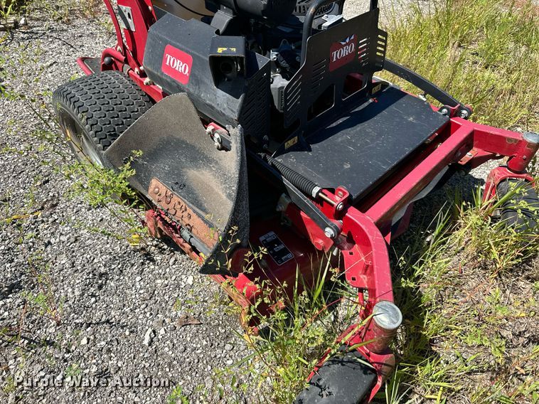 image for item LQ9007 Toro Grandstand 74518  ZTR lawn mower