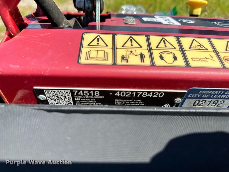 image for item LQ9007 Toro Grandstand 74518  ZTR lawn mower