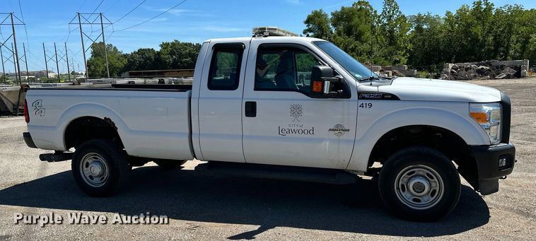 image for item LQ9013 2012 Ford F350 Super Duty  SuperCab pickup truck