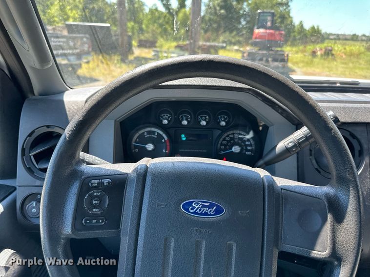 image for item LQ9013 2012 Ford F350 Super Duty  SuperCab pickup truck