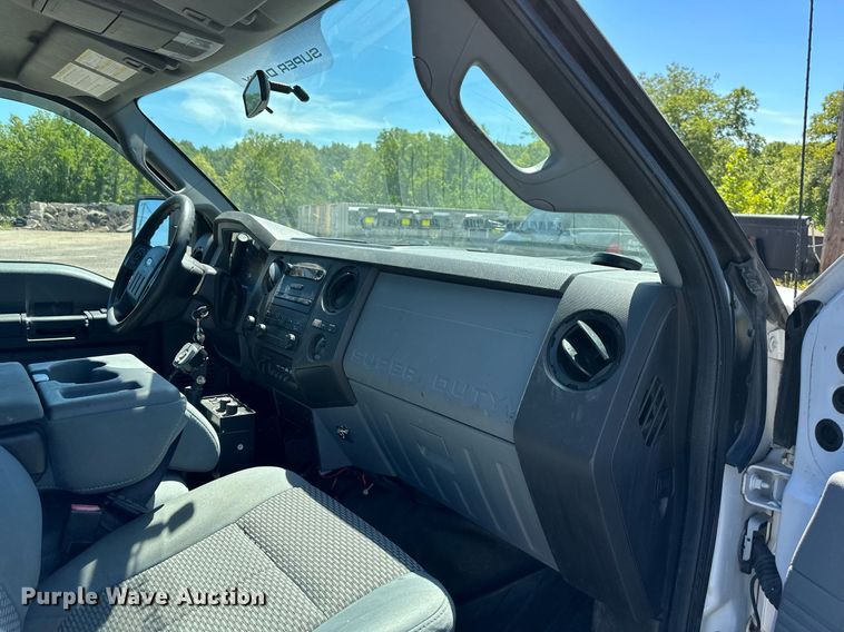 image for item LQ9013 2012 Ford F350 Super Duty  SuperCab pickup truck