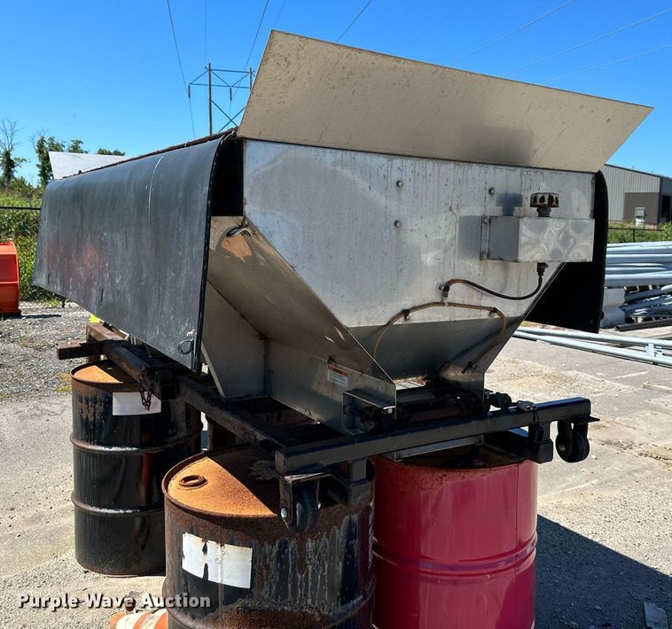 image for item LQ9013 2012 Ford F350 Super Duty  SuperCab pickup truck