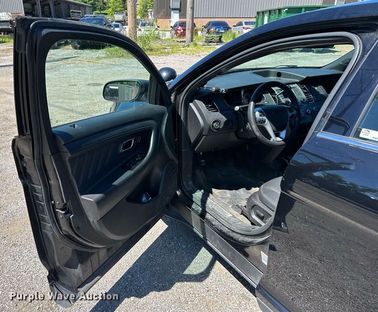 image for item LQ9014 2016 Ford Taurus Police Interceptor