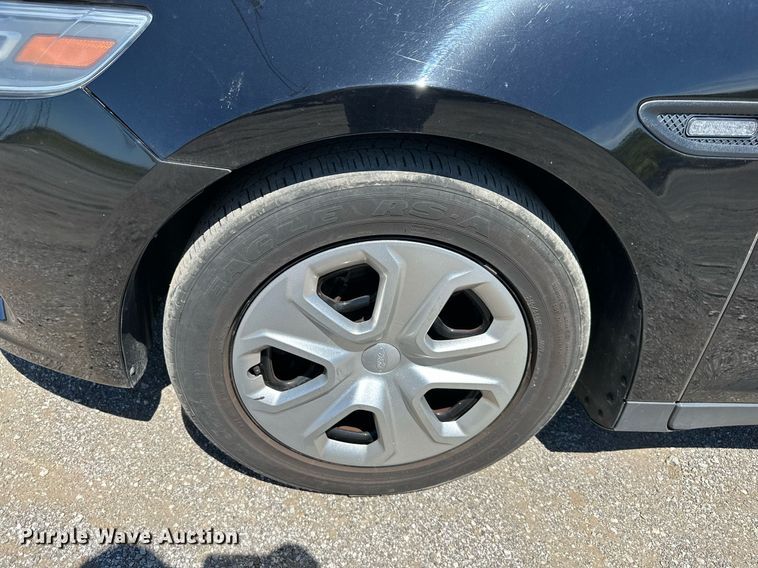 image for item LQ9014 2016 Ford Taurus Police Interceptor