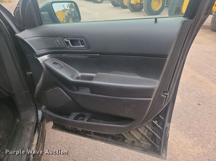 image for item LQ9115 2013 Ford Explorer Police Interceptor  SUV