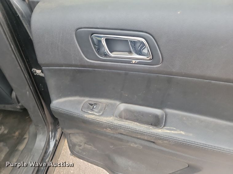 image for item LQ9115 2013 Ford Explorer Police Interceptor  SUV