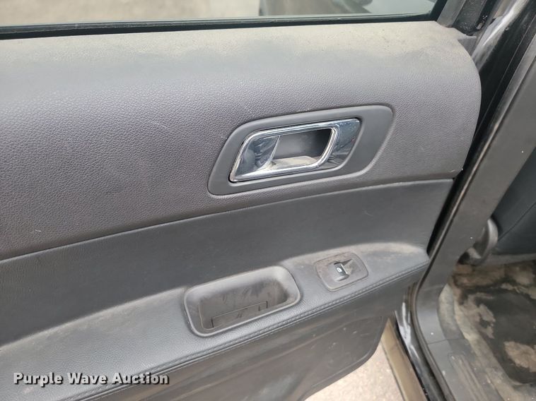 image for item LQ9115 2013 Ford Explorer Police Interceptor  SUV