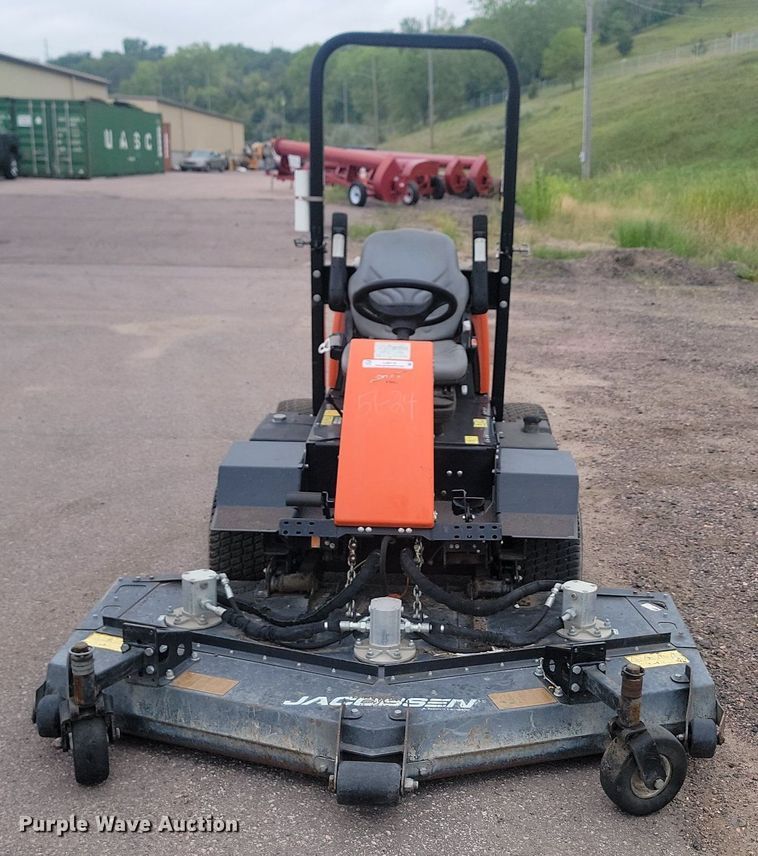 image for item LQ9116 Jacobsen Turfcat 628D  lawn mower