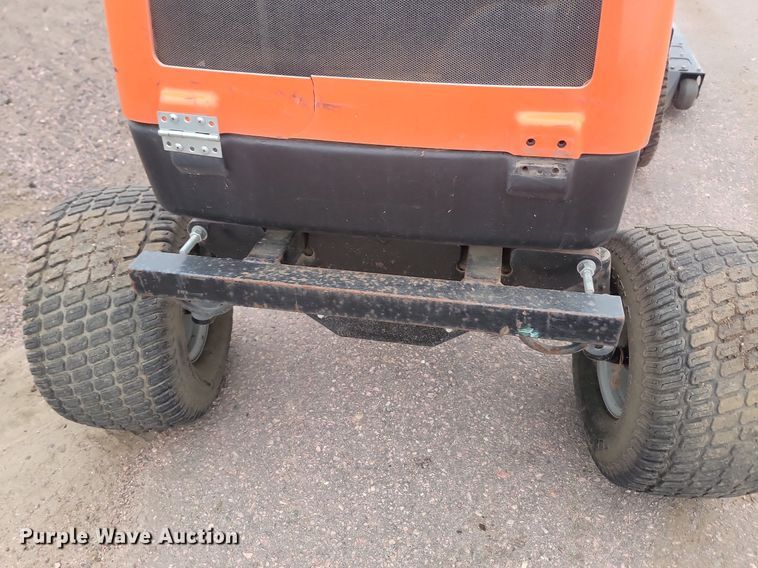 image for item LQ9116 Jacobsen Turfcat 628D  lawn mower