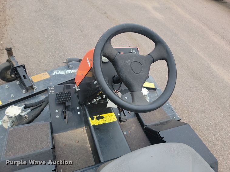 image for item LQ9116 Jacobsen Turfcat 628D  lawn mower