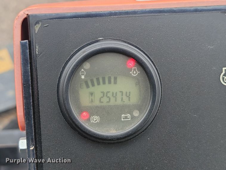 image for item LQ9116 Jacobsen Turfcat 628D  lawn mower