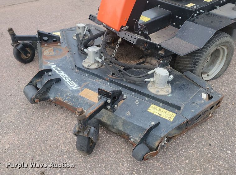 image for item LQ9117 Jacobsen Turfcat 628D  lawn mower