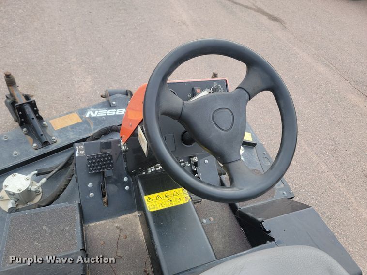 image for item LQ9117 Jacobsen Turfcat 628D  lawn mower