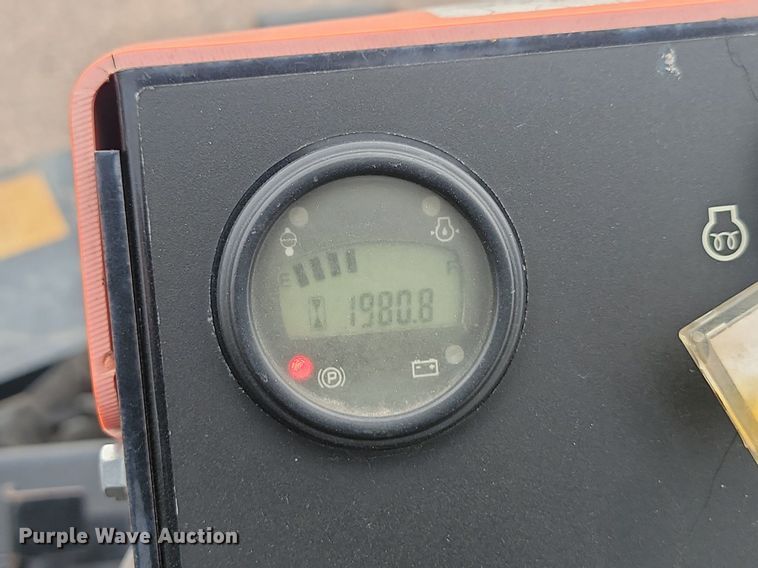 image for item LQ9117 Jacobsen Turfcat 628D  lawn mower