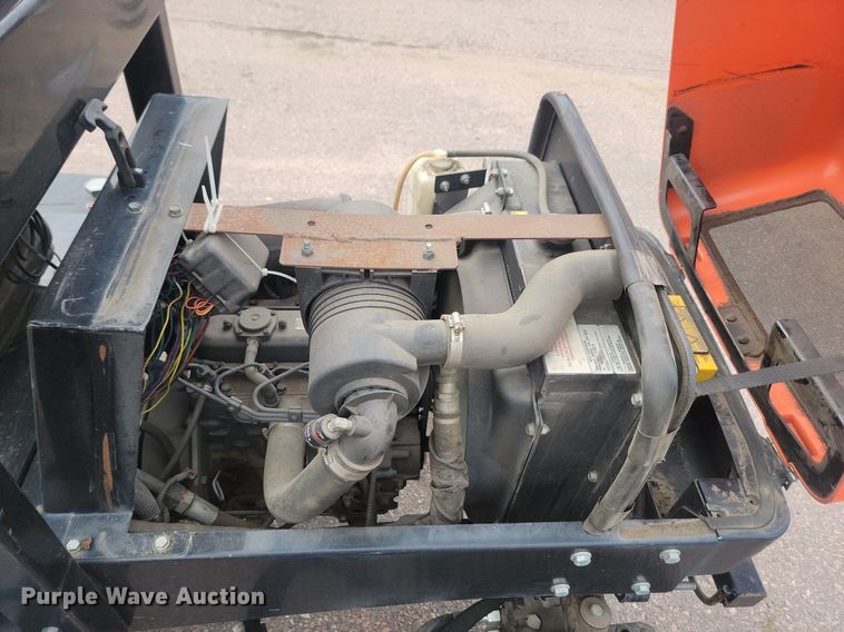 image for item LQ9117 Jacobsen Turfcat 628D  lawn mower