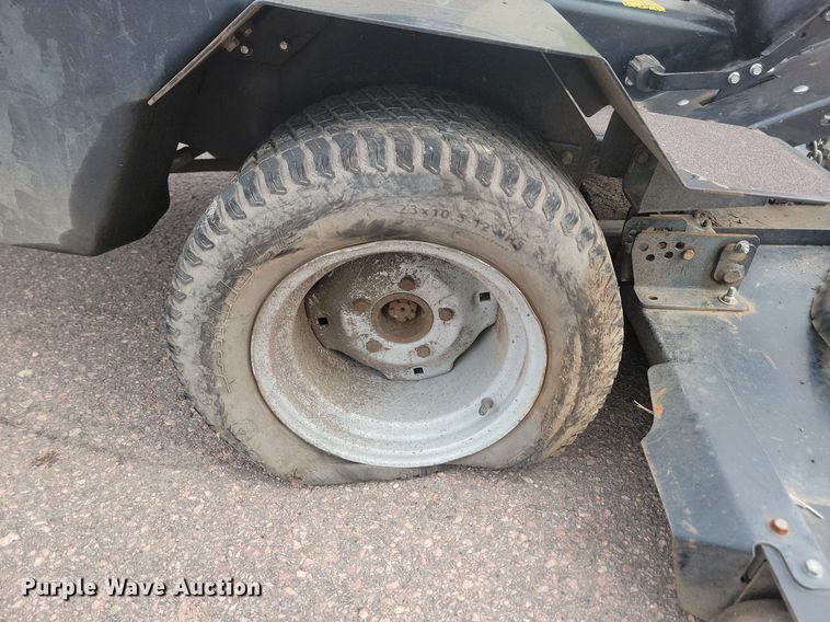 image for item LQ9117 Jacobsen Turfcat 628D  lawn mower