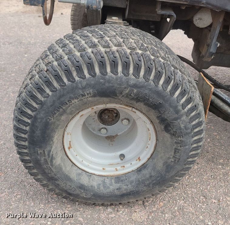 image for item LQ9117 Jacobsen Turfcat 628D  lawn mower