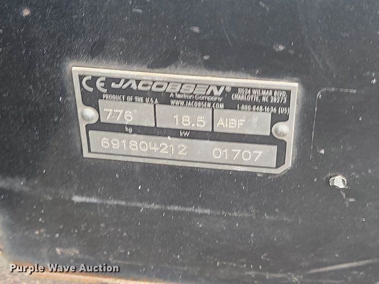 image for item LQ9117 Jacobsen Turfcat 628D  lawn mower