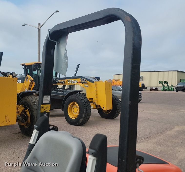 image for item LQ9118 Jacobsen Turfcat 628D  lawn mower