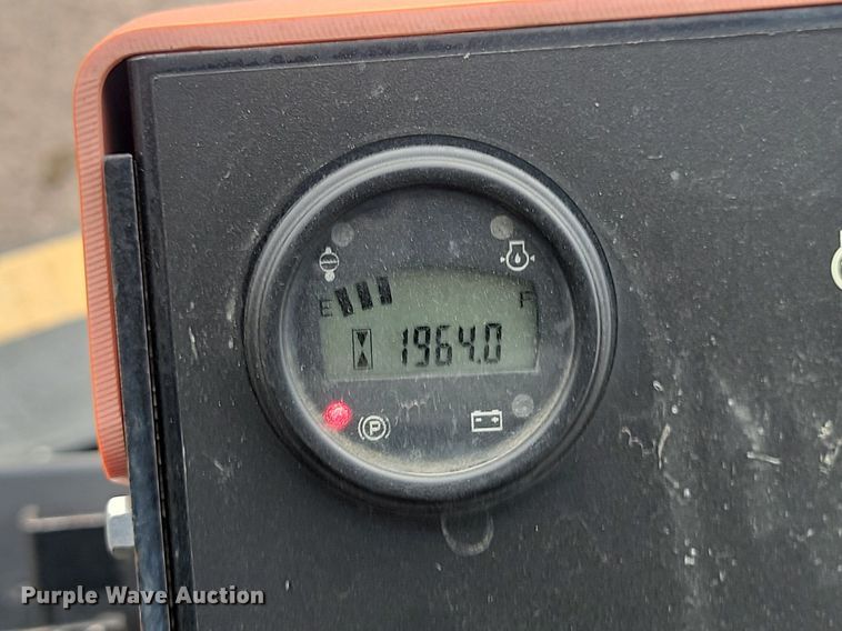 image for item LQ9118 Jacobsen Turfcat 628D  lawn mower