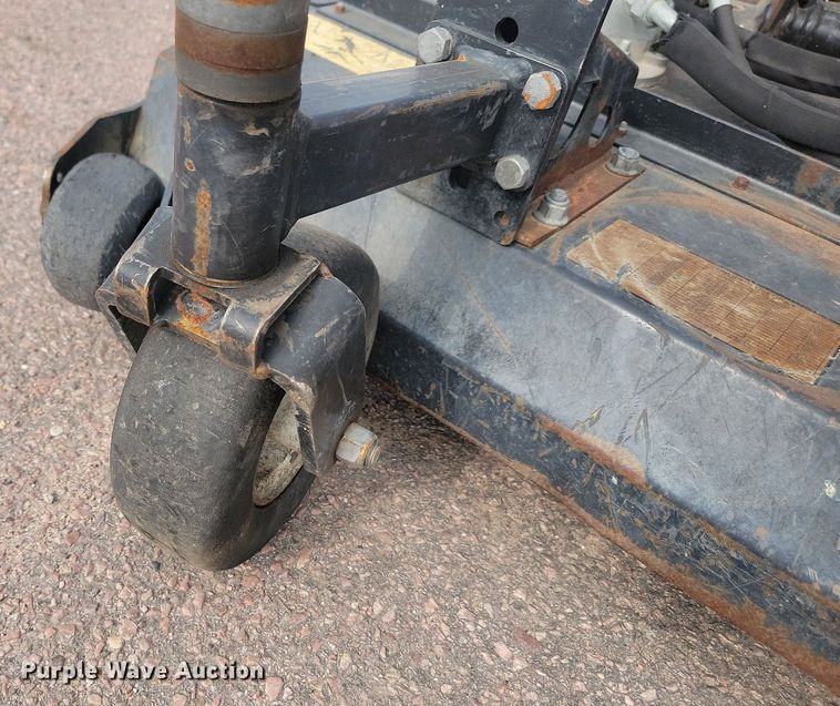 image for item LQ9118 Jacobsen Turfcat 628D  lawn mower