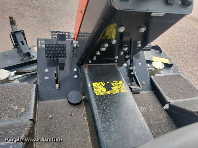 image for item LQ9119 Jacobsen Turfcat 628D  lawn mower