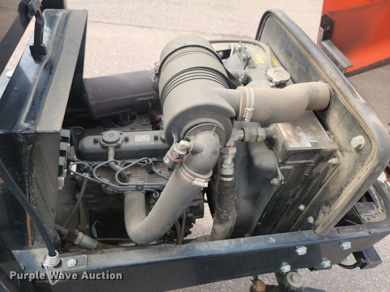 image for item LQ9119 Jacobsen Turfcat 628D  lawn mower