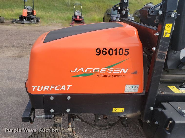 image for item LQ9119 Jacobsen Turfcat 628D  lawn mower