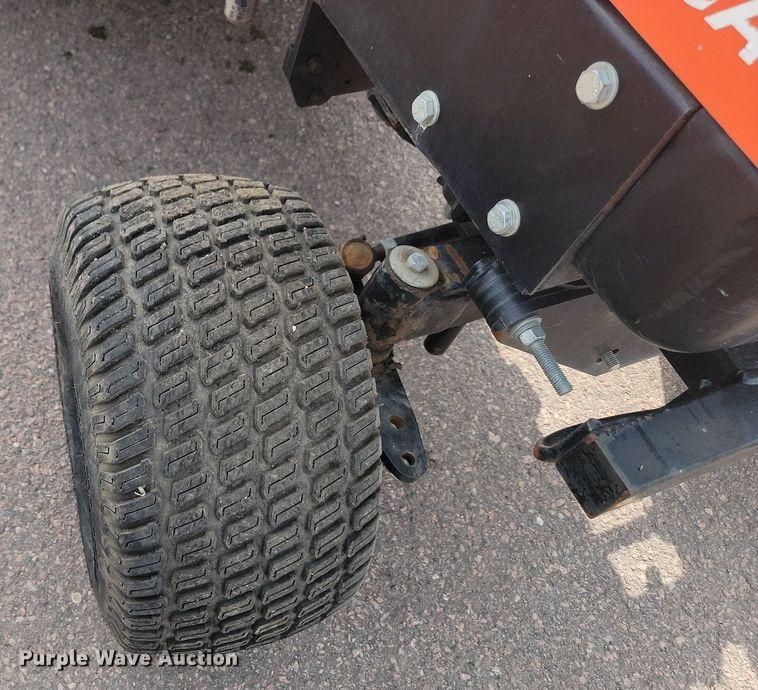 image for item LQ9119 Jacobsen Turfcat 628D  lawn mower