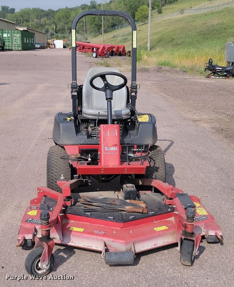 image for item LQ9120 Toro Groundsmaster 3280D  lawn mower