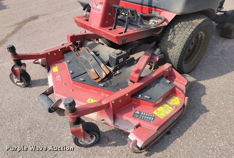 image for item LQ9120 Toro Groundsmaster 3280D  lawn mower