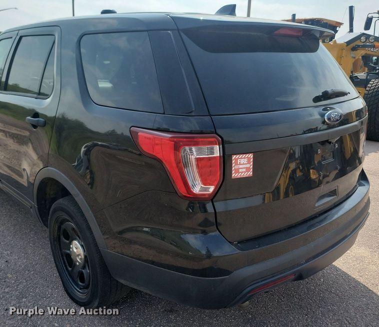 image for item LQ9121 2016 Ford Explorer Police Interceptor  SUV